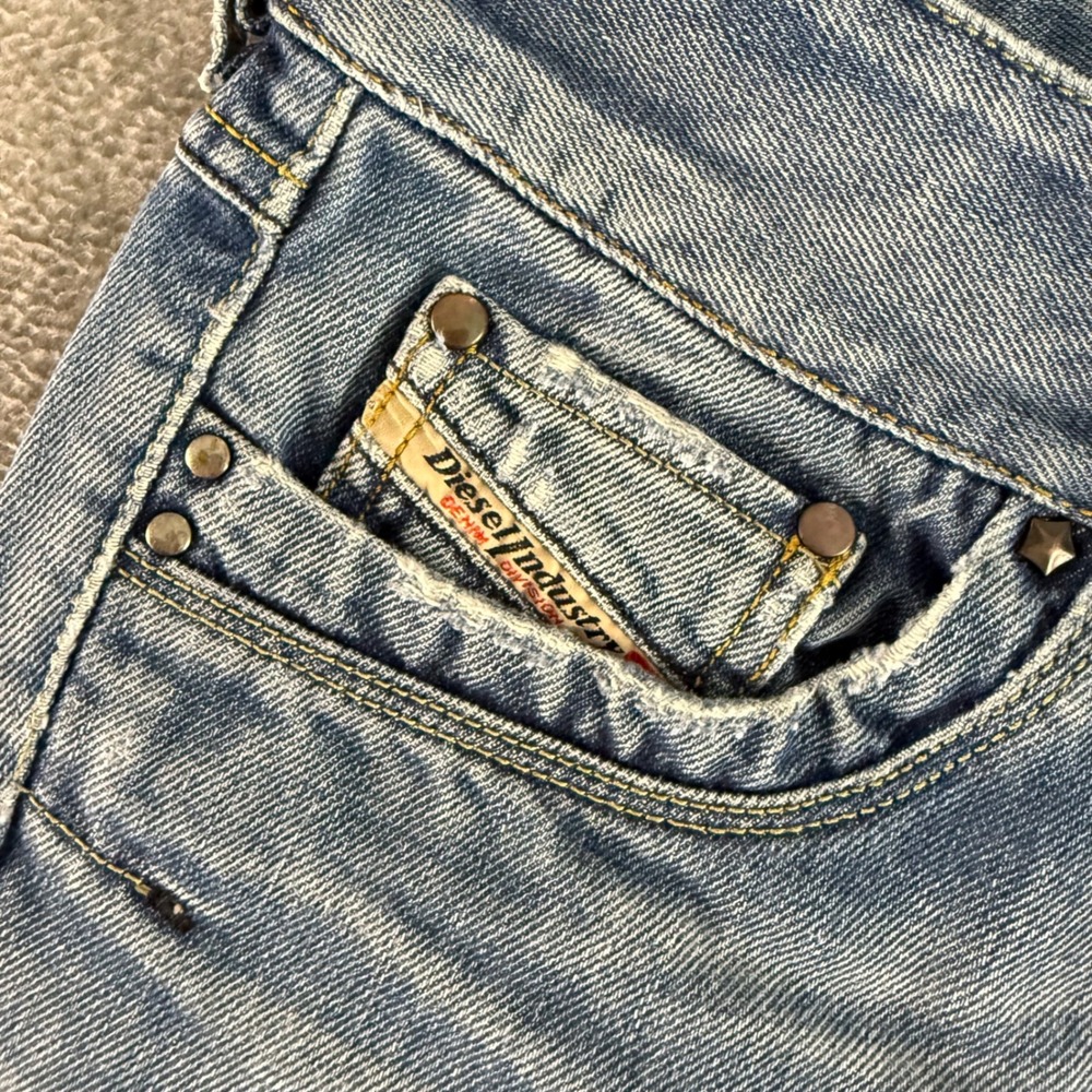 Diesel Ronhar Womens Jeans 29x32 Blue Low Rise Bootcut Distressed Wash 008AT - Picture 4 of 14